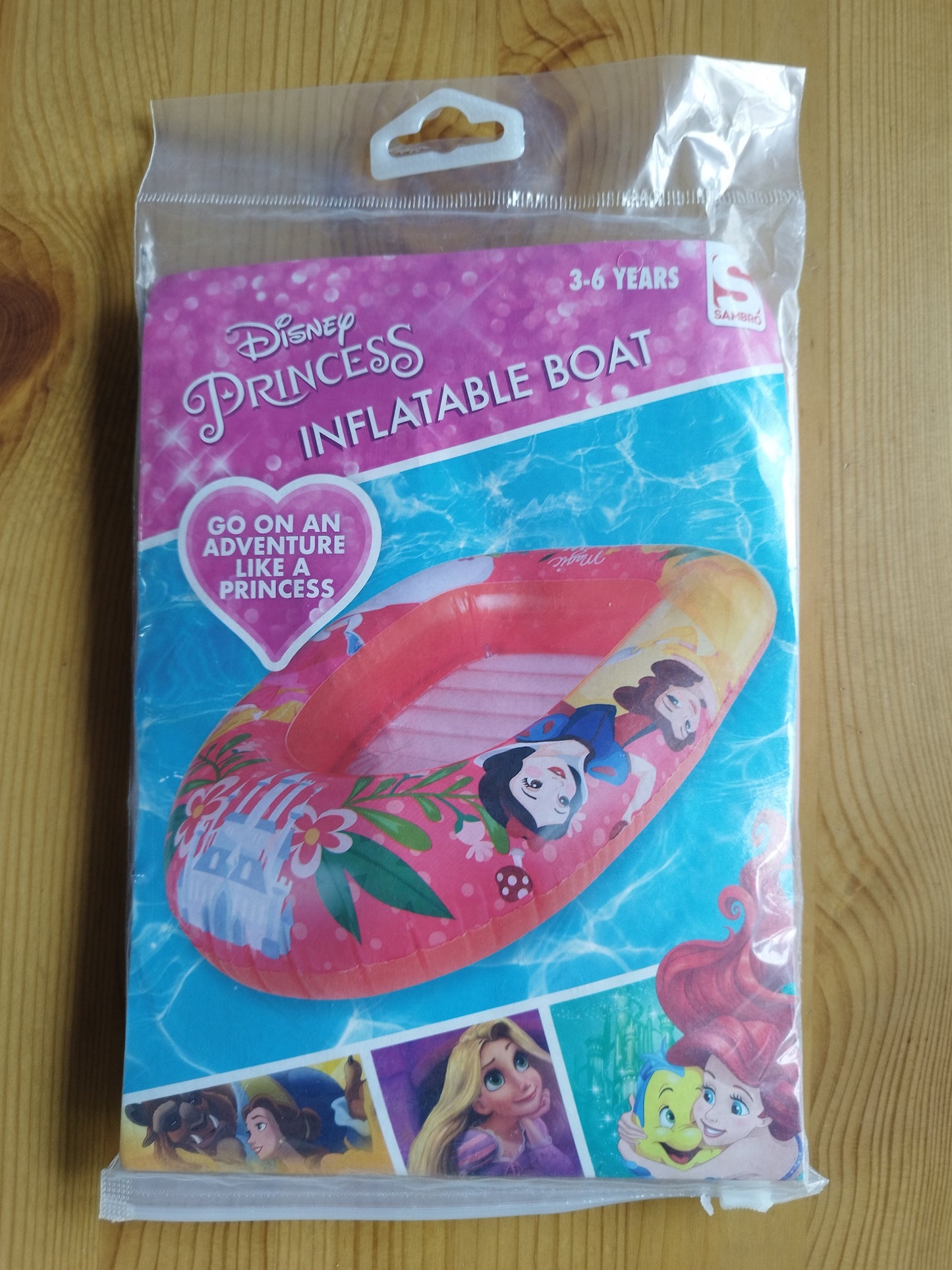 Bateau gonflable Pat Patrouille / Marvel / Disney Princesses